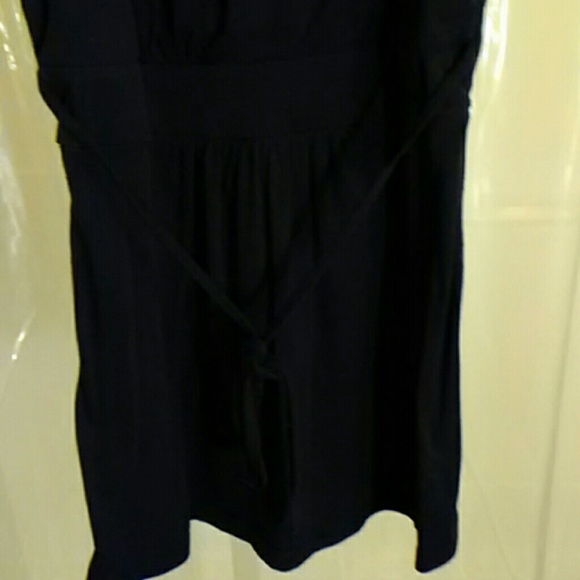 Lovely little mini dress - Picture 2 of 6